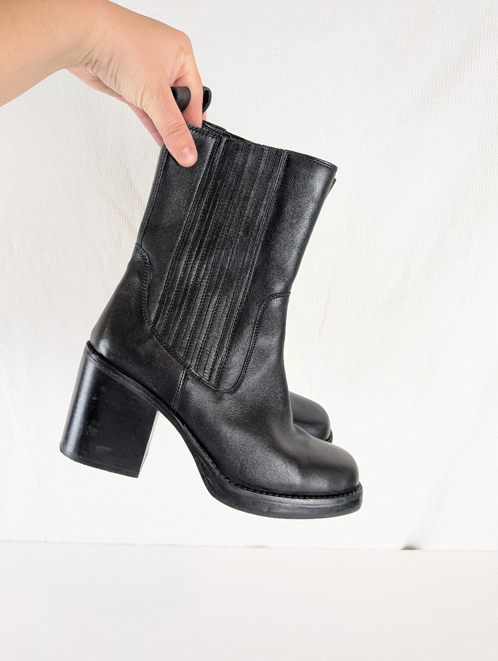 Seychelles Sweet Escape Boot Black Leather Block Heel Western Pull On Boots 8.5W